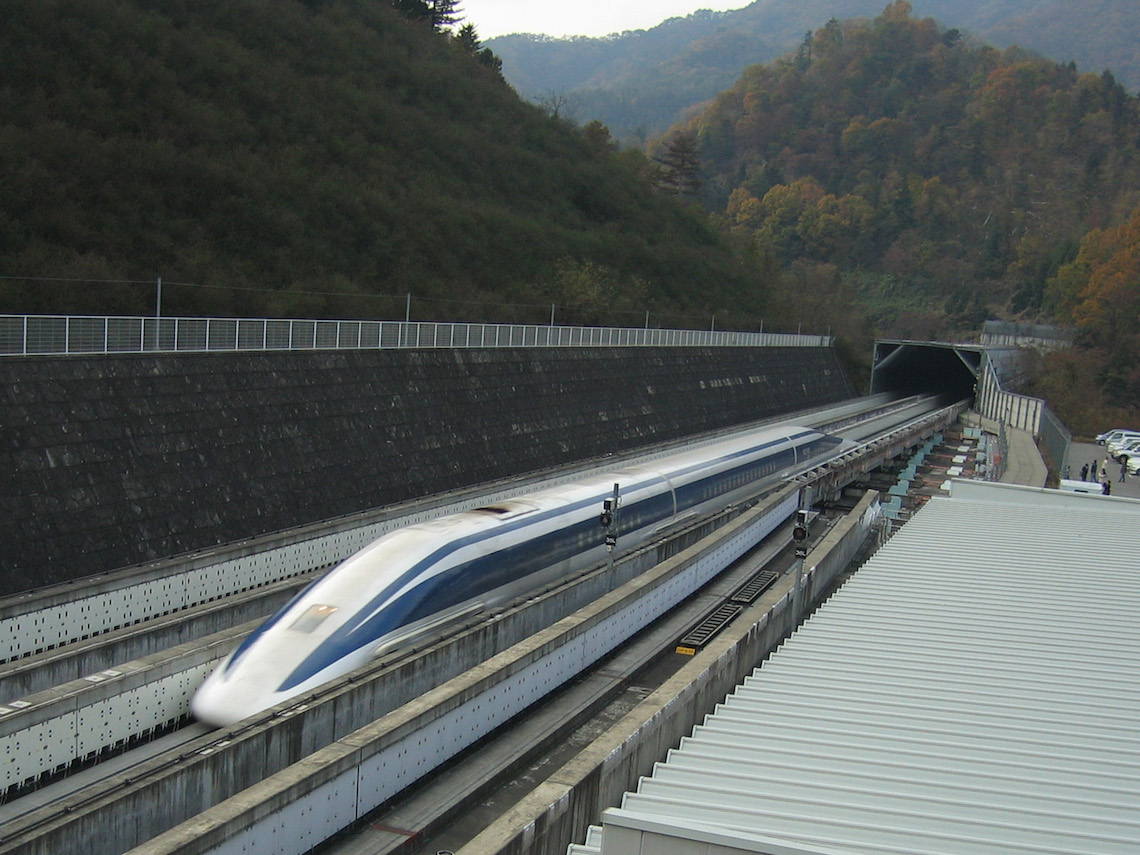 maglev_train_rail magnétique_futur_transport