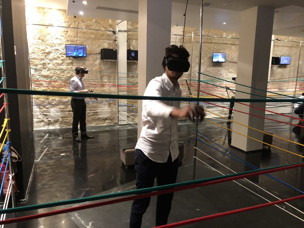 -On-a-teste-Sparkling-VR-le-loft-de-realite-virtuelle-au-cœur-de-Paris-teambuilding