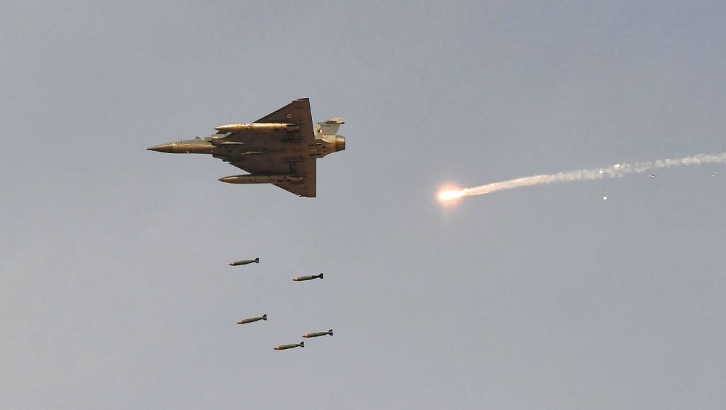 Le Pakistan ferme son espace aérien, plusieurs vols annulés (mise à jour) Le Pakistan ferme son espace aérien, plusieurs vols annulés (mise à jour)