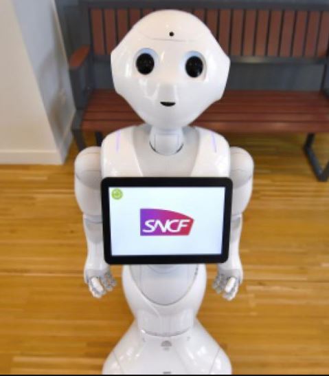 La gare de Lyon Part-Dieu embauche le robot Pepper