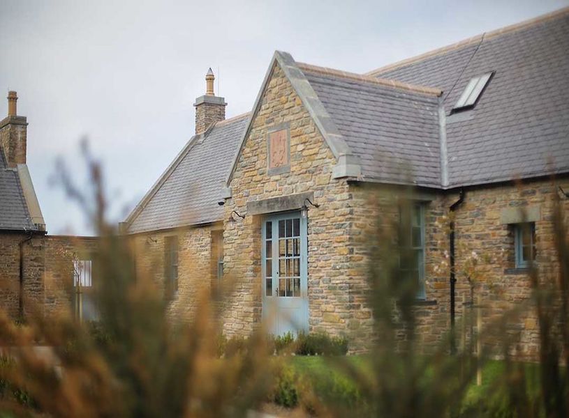 Dormez dans la Granary Lodge, la maison d'hôtes du Prince Charles en Ecosse Dormez dans la Granary Lodge, la maison d'hôtes du Prince Charles en Ecosse