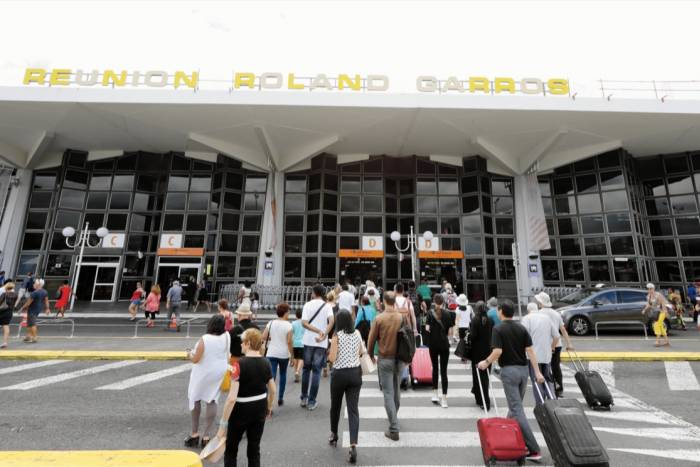 Gilets Jaunes&nbsp;: l’île de la Réunion totalement paralysée
