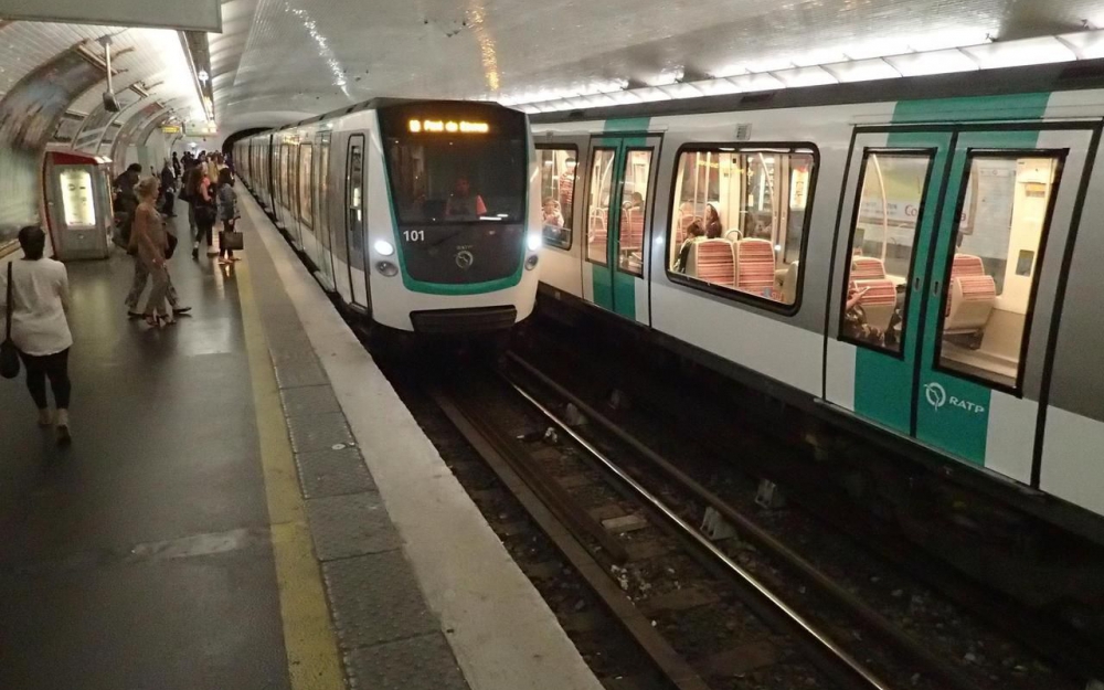 Les souterrains du métro, plus pollués que les rues de Paris Les souterrains du métro, plus pollués que les rues de Paris