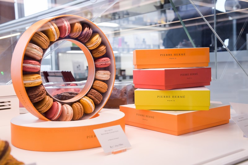 Les macarons de Pierre Hermé atterrissent au salon Delta de JFK Les macarons de Pierre Hermé atterrissent au salon Delta de JFK