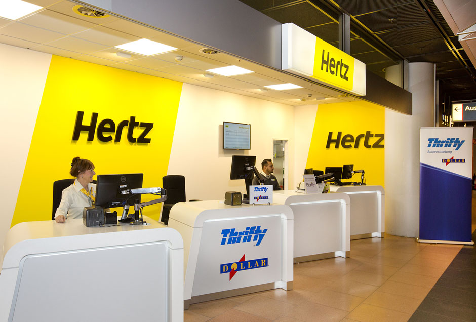 Hertz, Dollar et Thrifty acceptent désormais les paiements par carte de débit en Europe Hertz, Dollar et Thrifty acceptent désormais les paiements par carte de débit en Europe