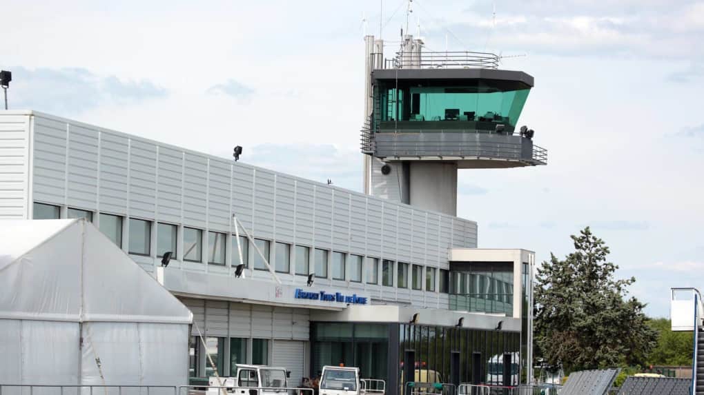 L'aéroport de Tours veut une tour de contrôle délocalisée L'aéroport de Tours veut une tour de contrôle délocalisée