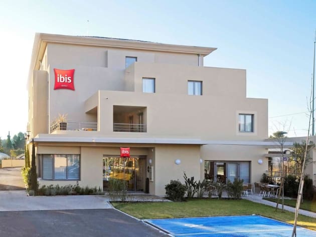 AccorHotels repositionne Ibis
