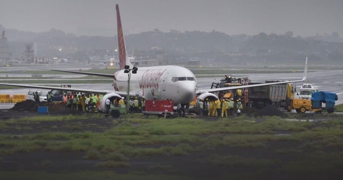 Aéroport de Mumbai : la piste principale fermée pour au moins 48 heures Aéroport de Mumbai : la piste principale fermée pour au moins 48 heures