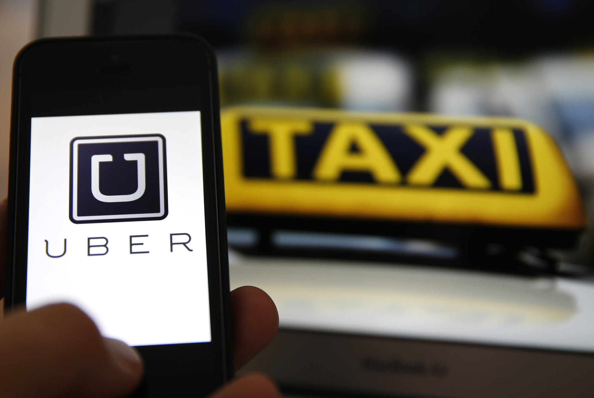 Uber et Cabify quittent Barcelone Uber et Cabify quittent Barcelone