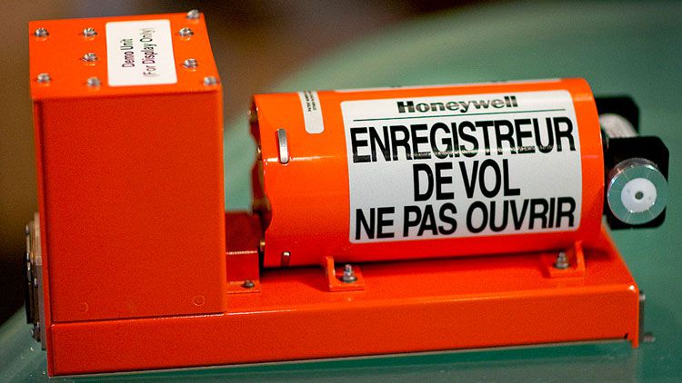 Les nouvelles boites noires des avions vont communiquer en temps réel Les nouvelles boites noires des avions vont communiquer en temps réel