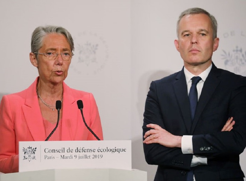 Le secteur du transport aérien vent debout contre l'écotaxe sur les billets d'avion Le secteur du transport aérien vent debout contre l'écotaxe sur les billets d'avion