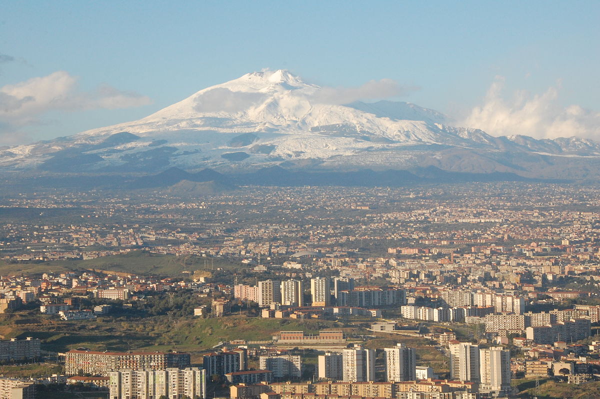 Prudence dans la zone de l'Etna Prudence dans la zone de l'Etna