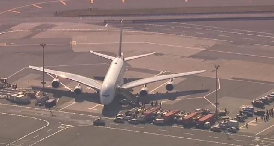 Un vol d'Emirates mis en quarantaine à NYC