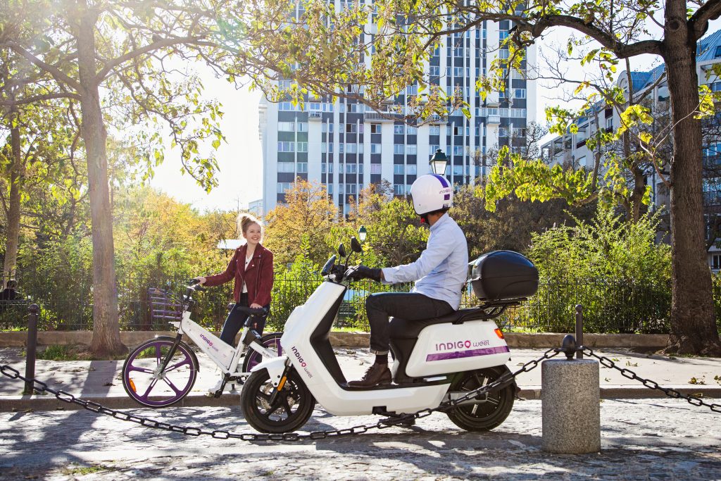 Des scooters électriques en libre-service à Lyon Des scooters électriques en libre-service à Lyon