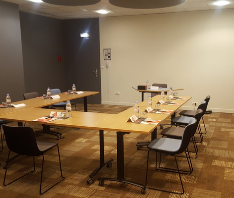 Peau neuve pour les séminaires à l'Ibis Paris Tour Eiffel Peau neuve pour les séminaires à l'Ibis Paris Tour Eiffel