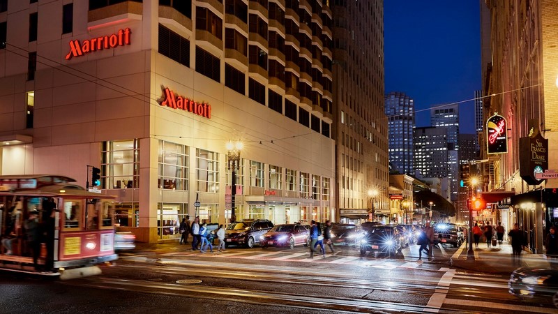 Les employés de Marriott font grève dans 8 villes des USA Les employés de Marriott font grève dans 8 villes des USA