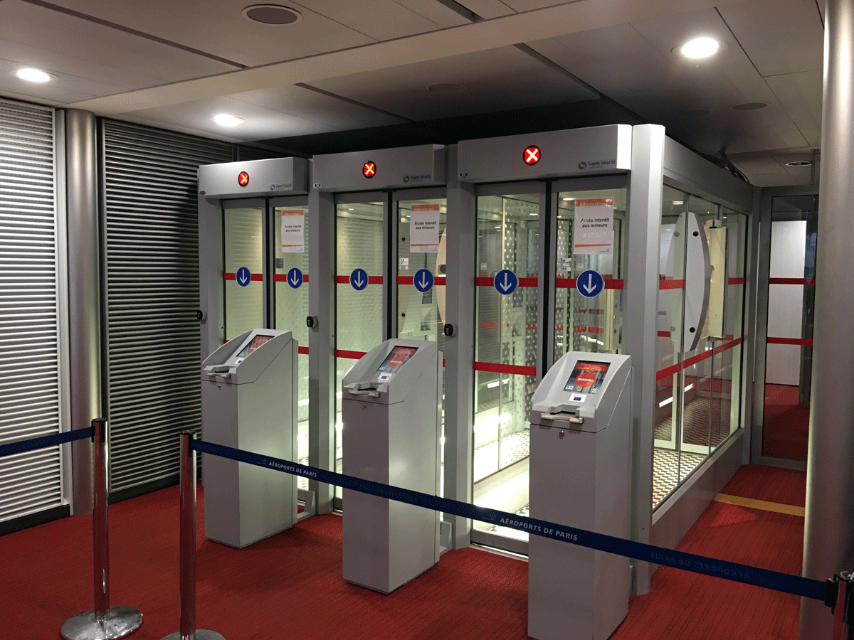 Parafe, qui mettra un terme à cette plaisanterie ? Parafe, qui mettra un terme à cette plaisanterie ?