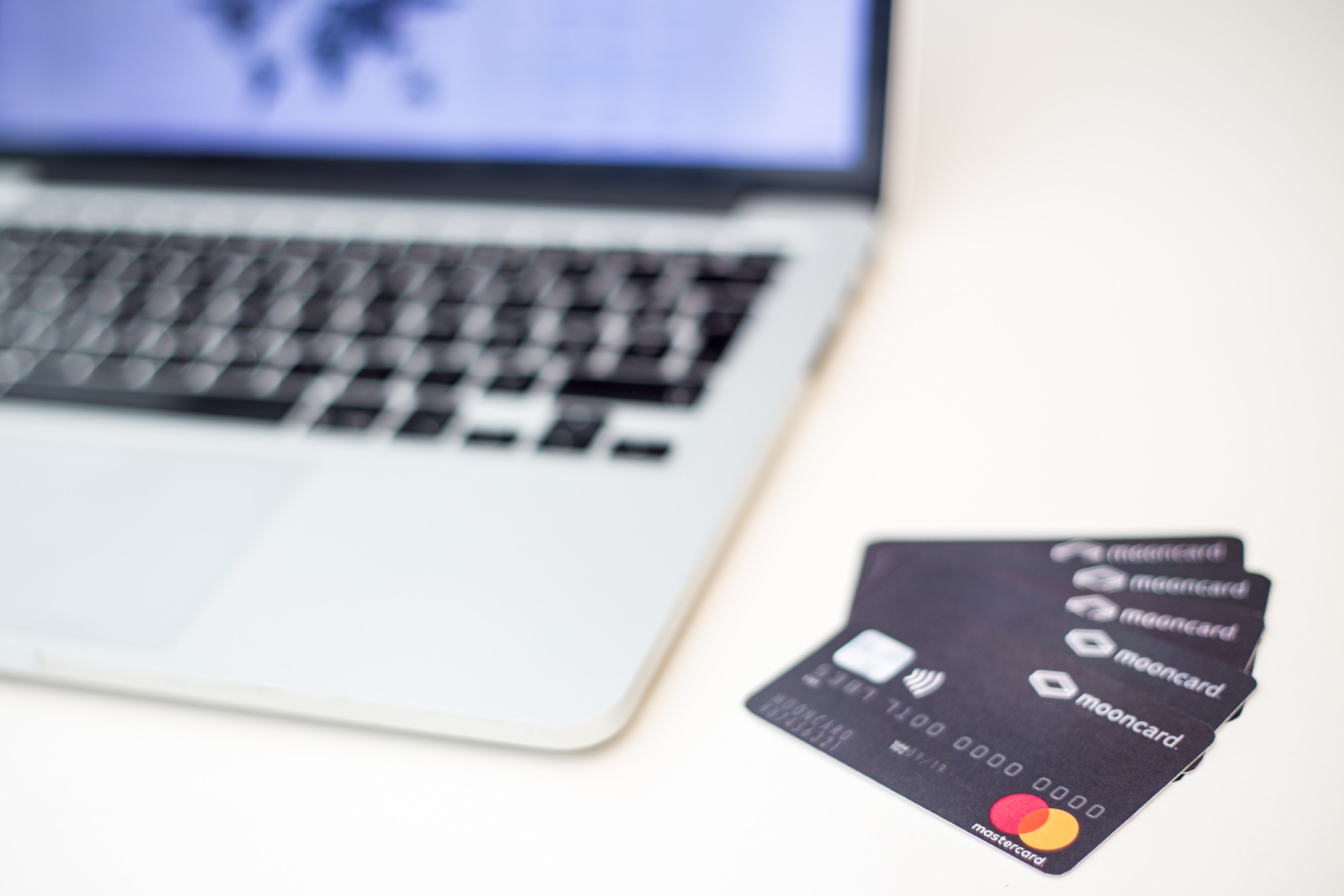 Mooncard, pour faciliter les paiements en entreprise